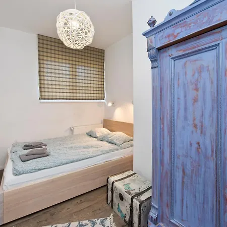 Apartment Kawalerka Refektarska Krr *